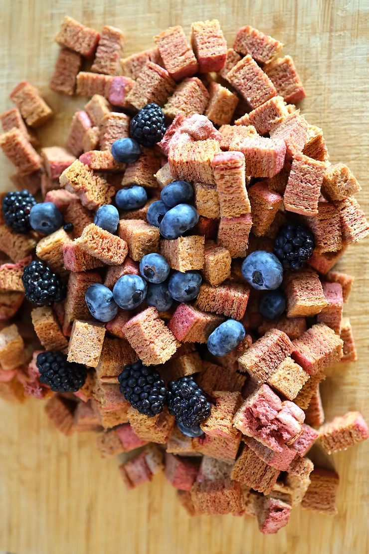 Best Sugar Free Snacks for Glucose Spikes: The 2026 Guide to Snacking Without the Crash